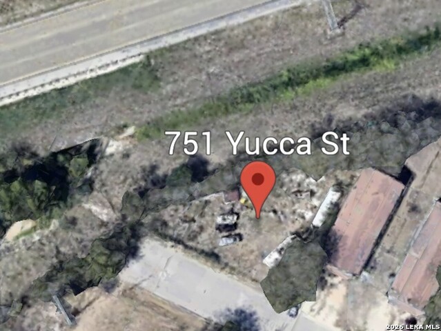 751 Yucca St Property Photo 3