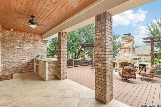 28718 Front Gate Property Photo 40