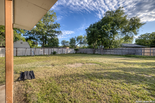1231 N High St Property Photo 22