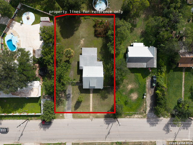 1231 N High St Property Photo 28