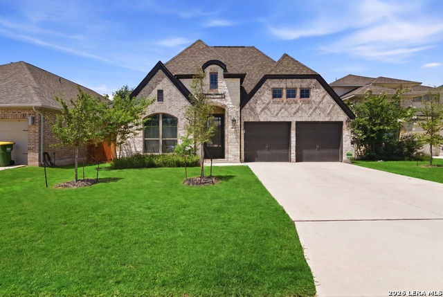 2049 Saxonhill Dr Property Photo 1