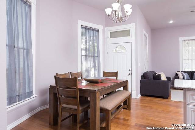 718 N Pine St Property Photo 5