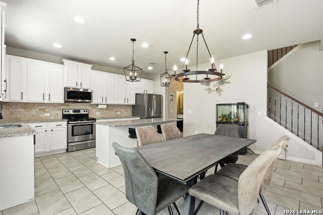 529 Saddle Gln Property Photo 11
