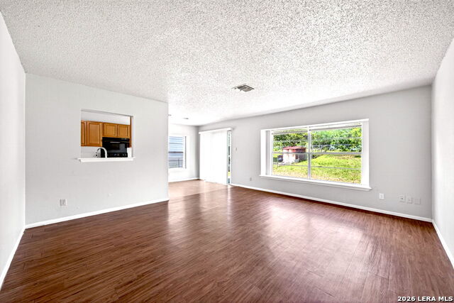 5726 Timber Bnd Property Photo 6