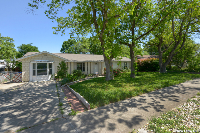 1214 Kenrock St Property Photo 6