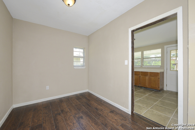 1214 Kenrock St Property Photo 25