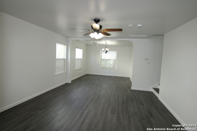 9114 Meadow Spgs Property Photo 2