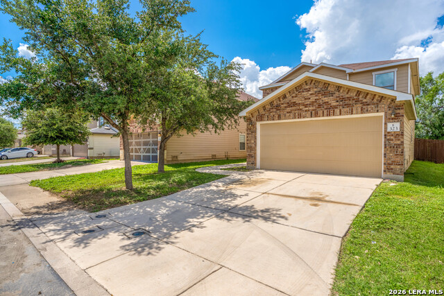 323 Pleasanton Property Photo 1