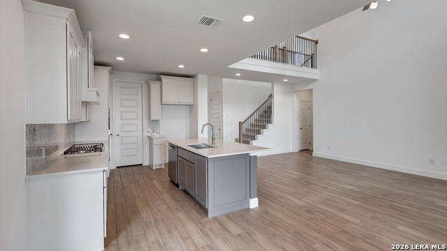 4206 Mountain Ash Property Photo 5