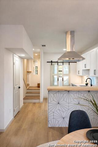 1210 Gardina Property Photo 8
