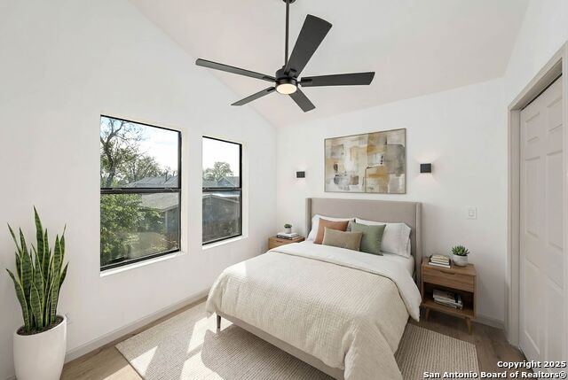 1210 Gardina Property Photo 12