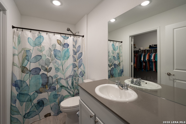 13235 E Faxon Property Photo 9