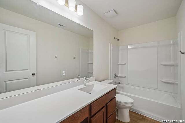 1010 Tranchet Trail Property Photo 15