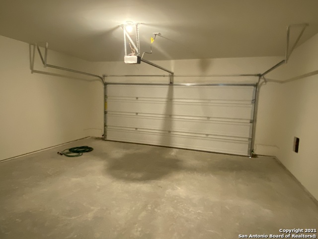 3006 Citron Gdn Property Photo 22