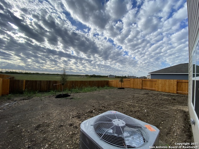 3006 Citron Gdn Property Photo 24