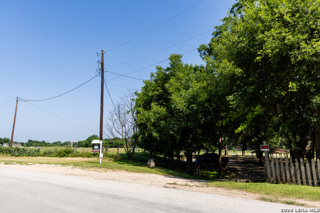 129 Old Ingram Loop Property Photo 19