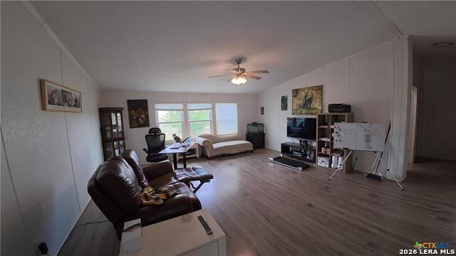 202 Fm 466 Property Photo 6