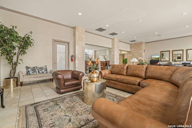 7701 Wurzbach Rd Property Photo 34