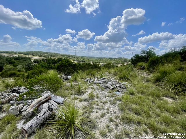 N Us Highway 281 Property Photo 8