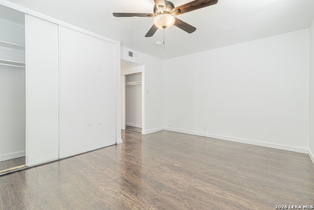 221 E Craig Pl Property Photo 19