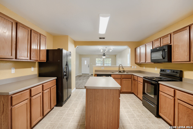 8015 Ashwood Pointe Property Photo 6