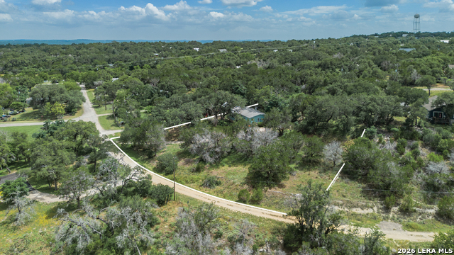 431 CEDAR SPGS Property Photo 1