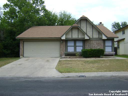 3319 Tree Grove Dr Property Photo 1