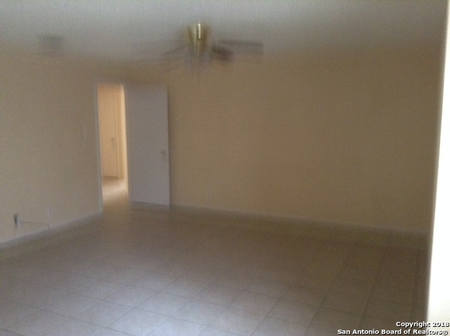 3319 Tree Grove Dr Property Photo 9