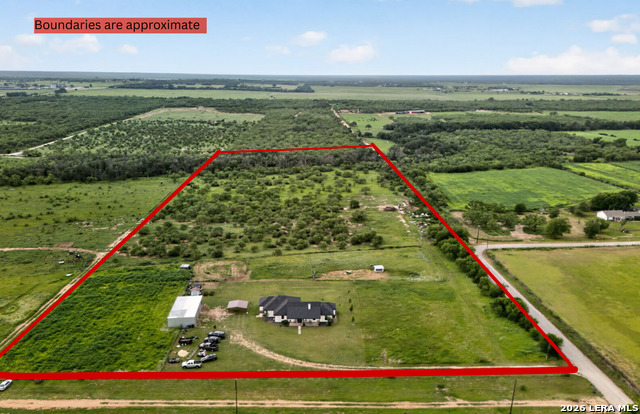965 County Road 7611 Property Photo 2