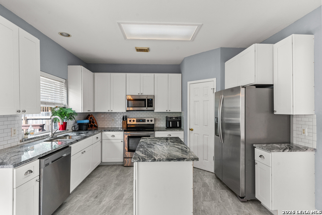 6534 Jade Meadow Property Photo 12