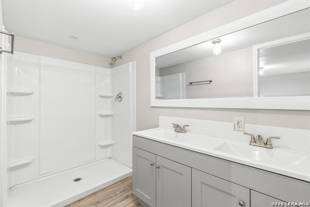 16345 Fm 463 Property Photo 15