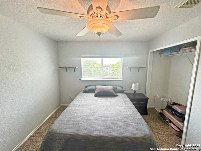 11358 Victory Cavern Property Photo 19
