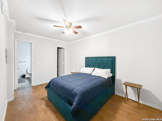 7707 Broadway Property Photo 8