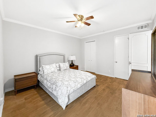 7707 Broadway Property Photo 12