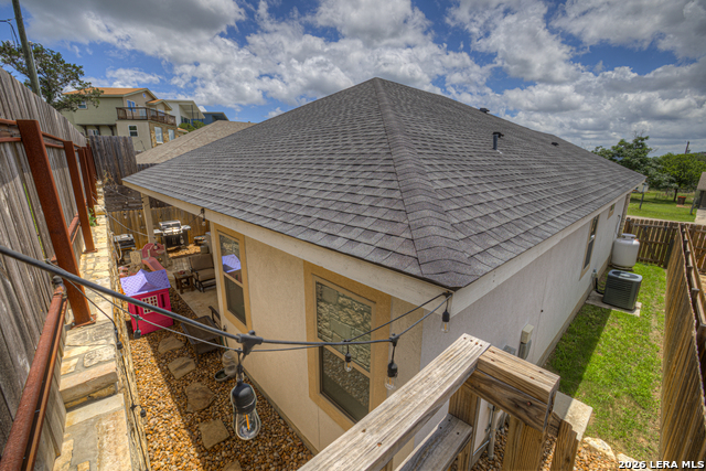 627 Hummingbird Property Photo 29