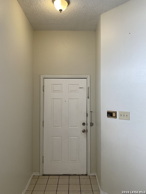 9943 Echo Plain Dr Property Photo 5