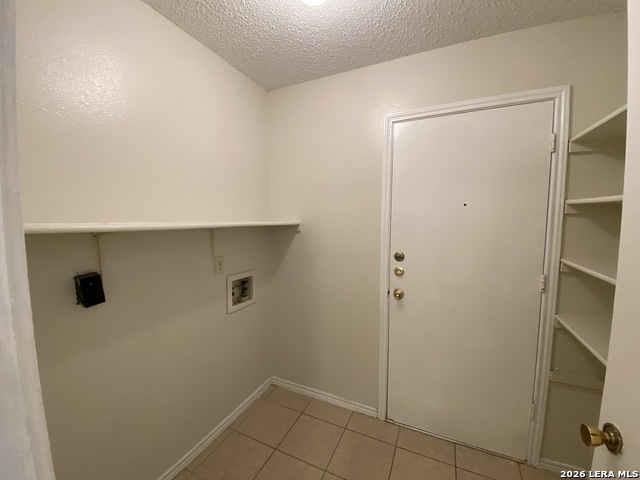 9943 Echo Plain Dr Property Photo 17