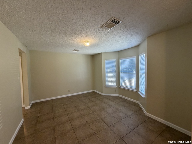 18731 Redriver Trl Property Photo 4