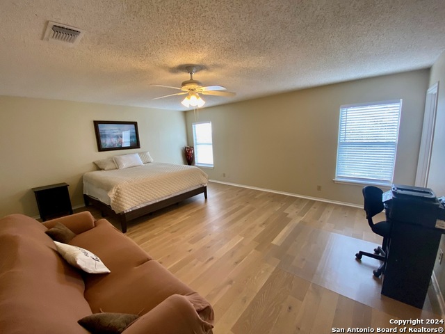 18731 Redriver Trl Property Photo 12