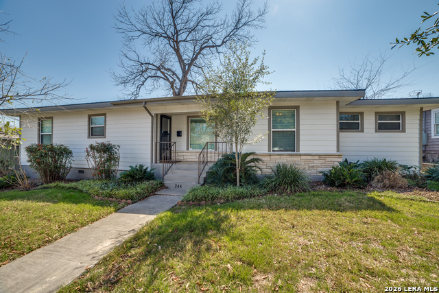 244 Halcyon Pl Property Photo 2