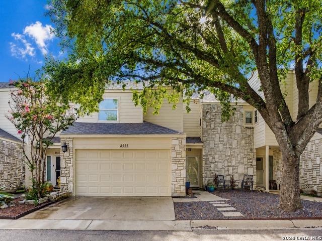 8535 Echo Creek Ln Property Photo 1