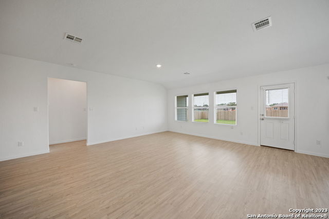 15048 Nettleton Mill Property Photo 10
