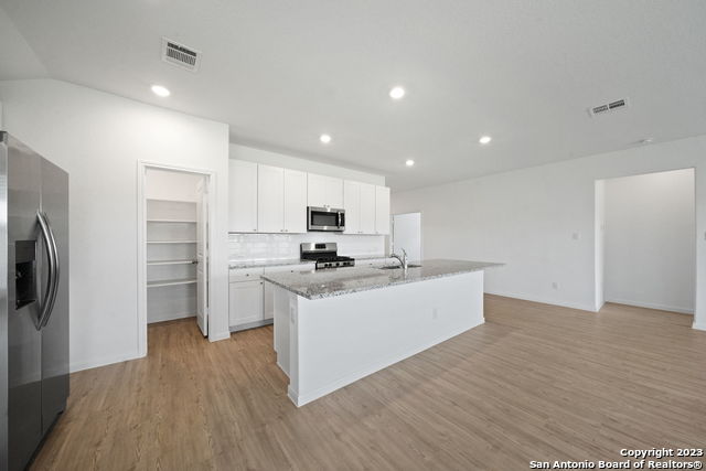 15048 Nettleton Mill Property Photo 11
