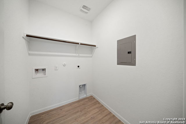 15048 Nettleton Mill Property Photo 21