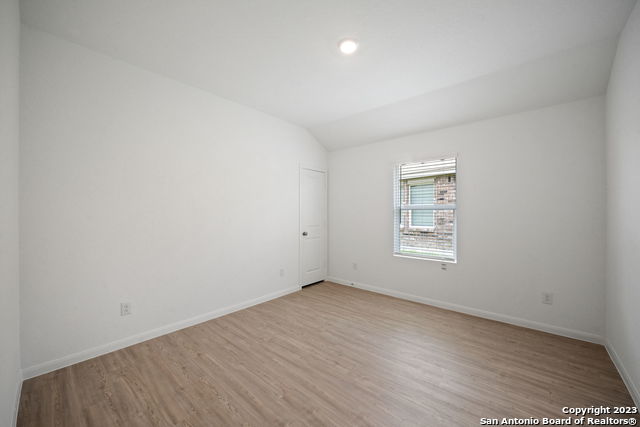 15048 Nettleton Mill Property Photo 28