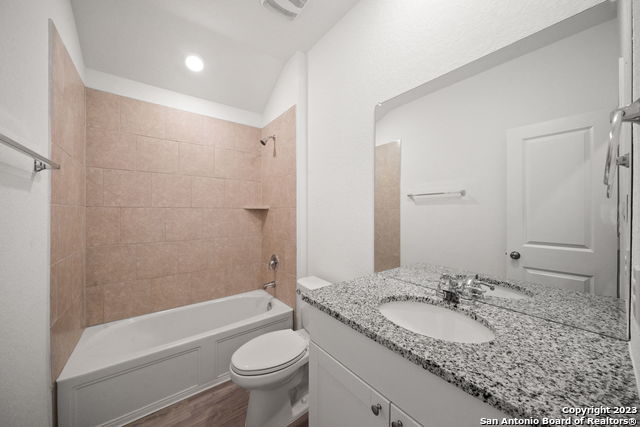 15048 Nettleton Mill Property Photo 32