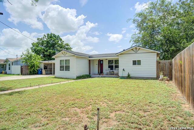 303 Lee Dr Property Photo 2