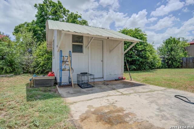 303 Lee Dr Property Photo 24