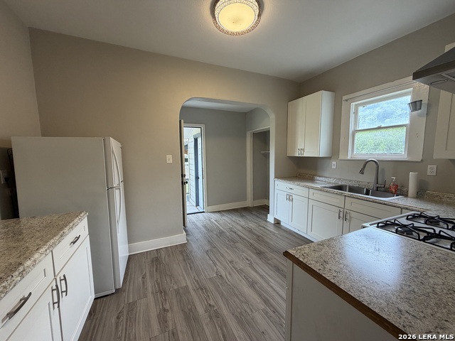 232 Regina St Property Photo 12