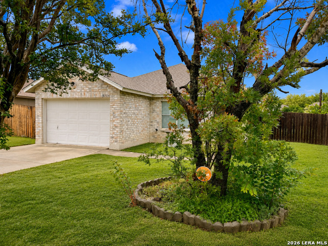 8206 Longhorn Ridge Dr Property Photo 3